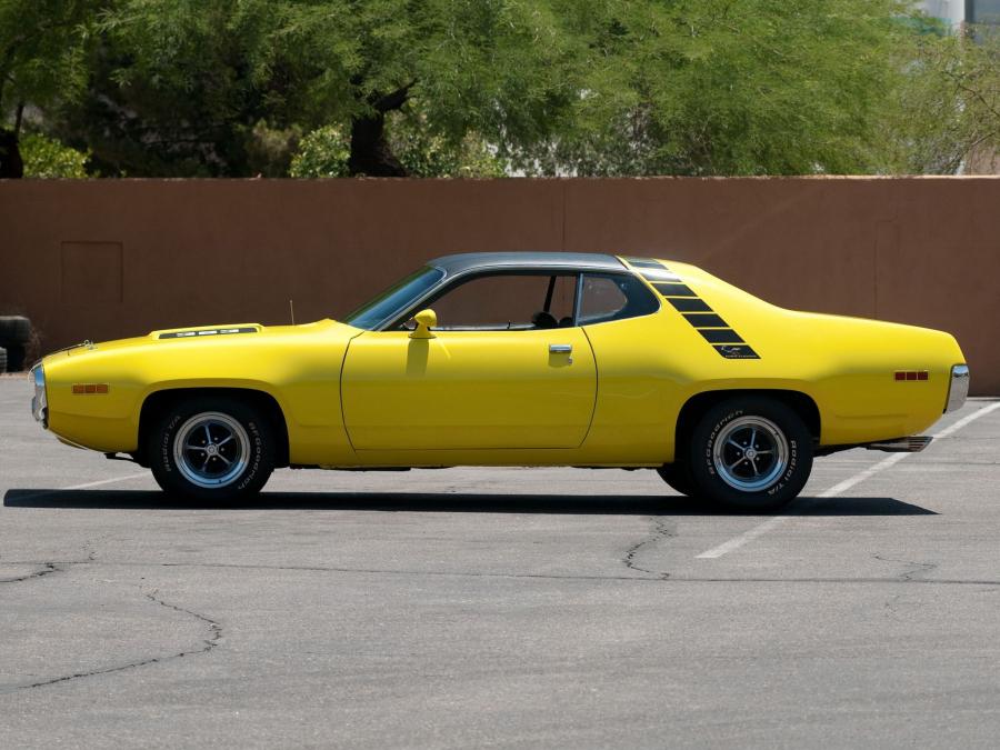  Plymouth Road Runner 383 1971 года  (фото 2 из 9)